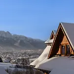 Alpesi faház Hole *